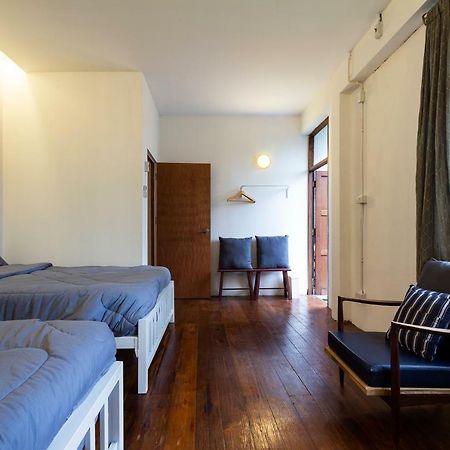 Bed and Breakfast The Localist Chiangmai (Adults Only) Чиангмай Экстерьер фото