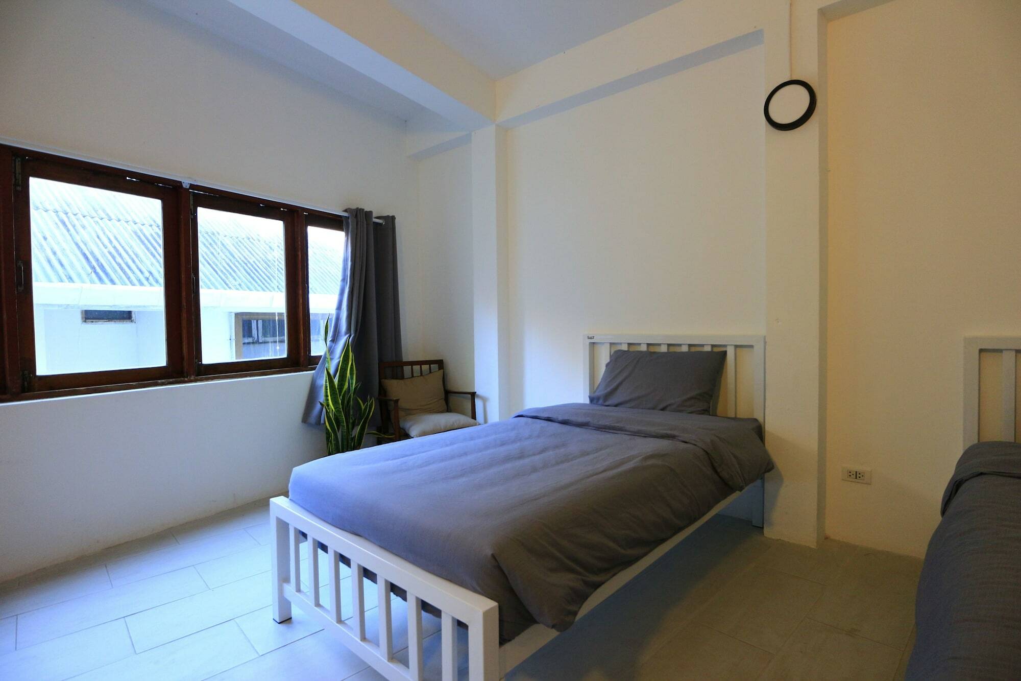 Bed and Breakfast The Localist Chiangmai (Adults Only) Чиангмай Экстерьер фото