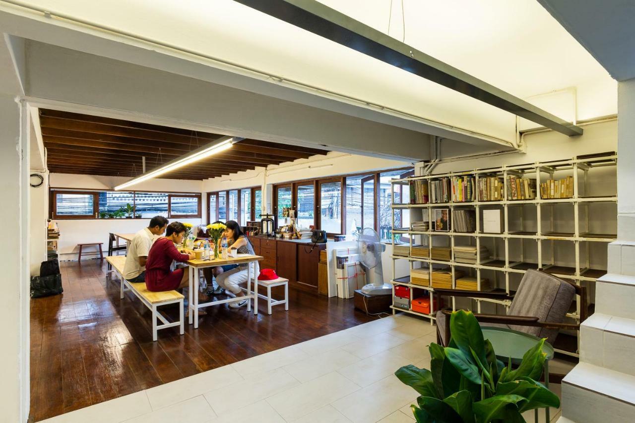 Bed and Breakfast The Localist Chiangmai (Adults Only) Чиангмай Экстерьер фото