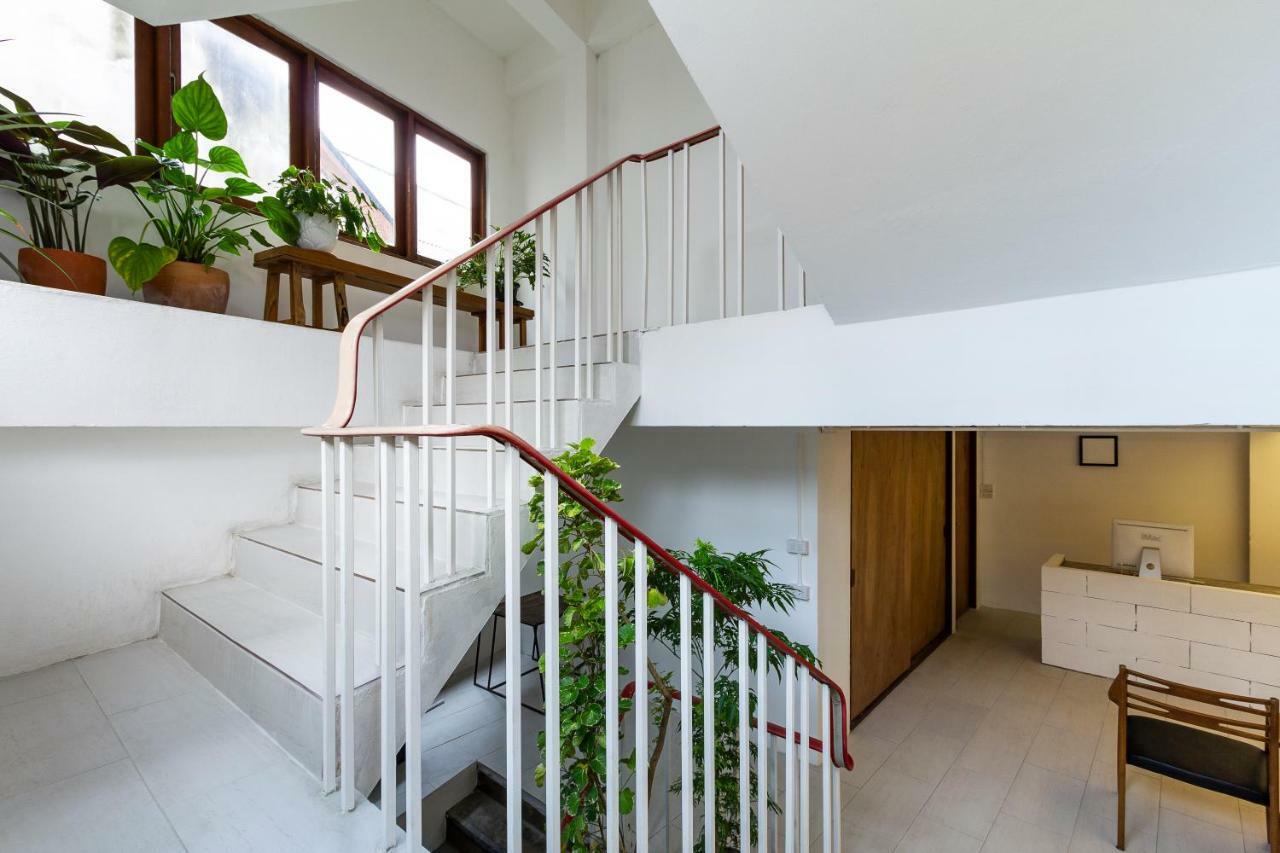 Bed and Breakfast The Localist Chiangmai (Adults Only) Чиангмай Экстерьер фото